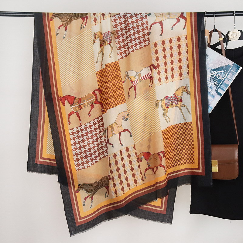 Horse Print Tassels Cashmere S - Winter Clothing Hong Kong ulasan dan harga